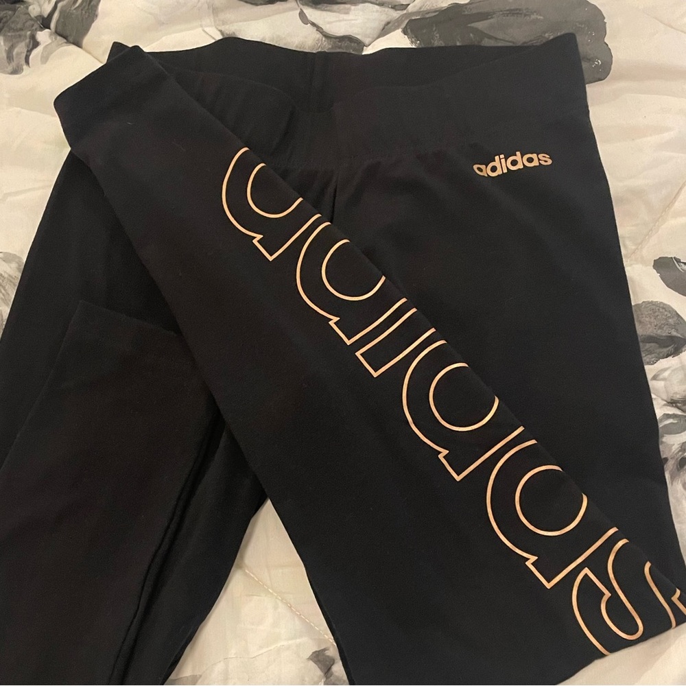 Adidas leggings